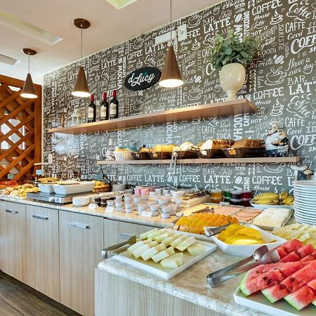 Hotel Petropolis Inn エクステリア 写真