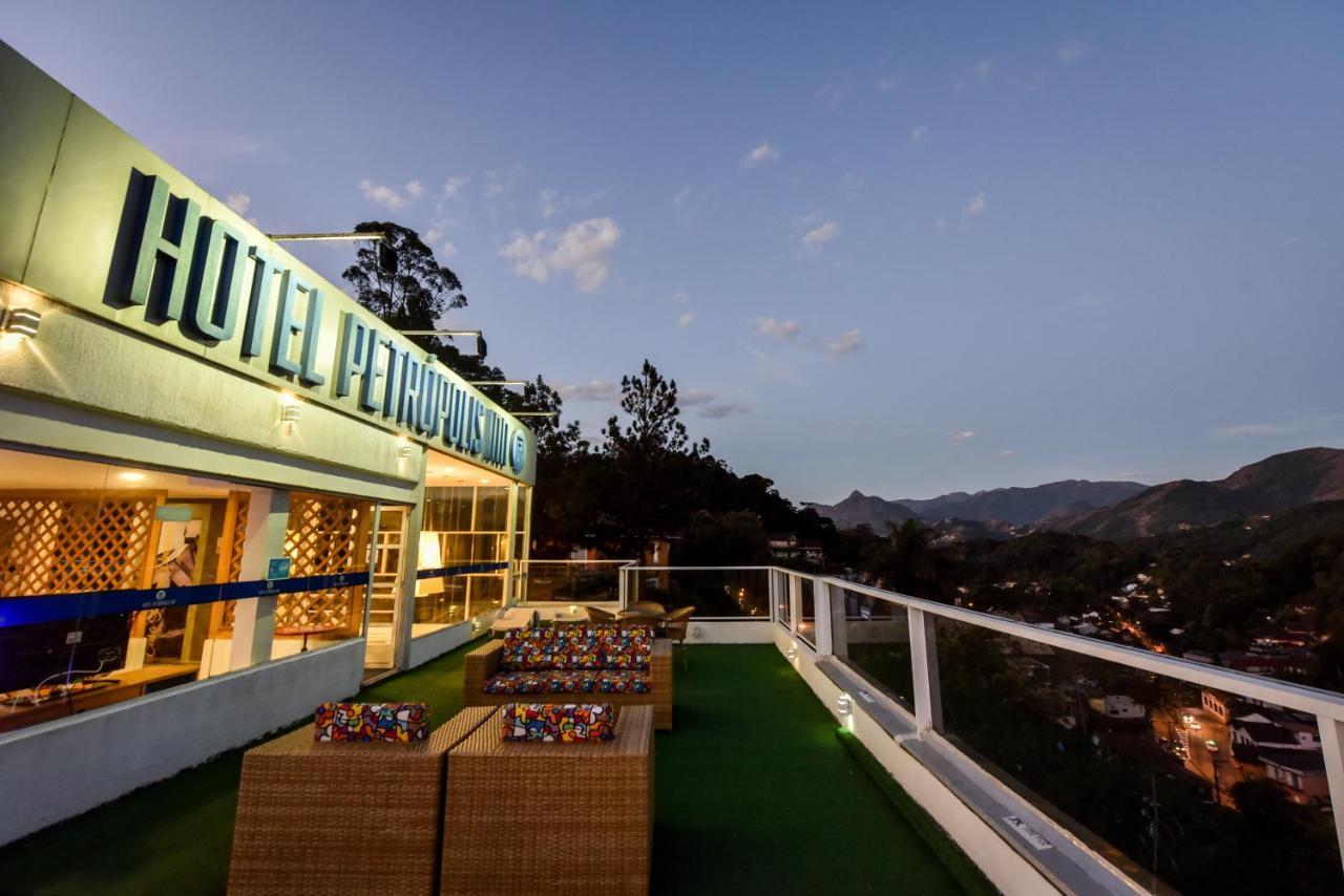 Hotel Petropolis Inn エクステリア 写真