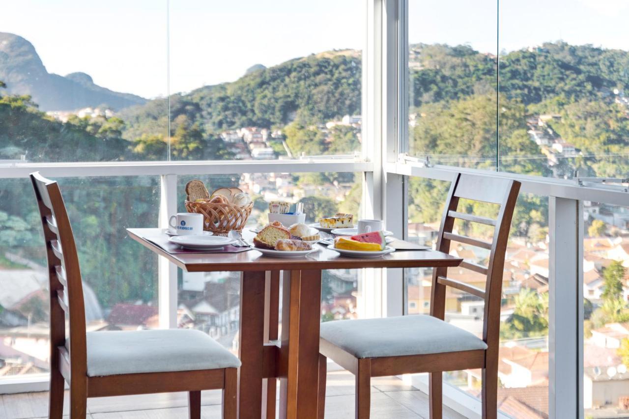 Hotel Petropolis Inn エクステリア 写真