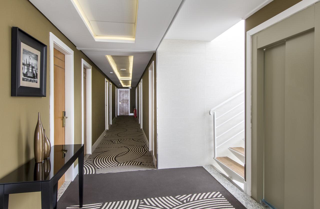 Hotel Petropolis Inn エクステリア 写真